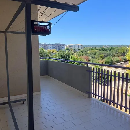 House Apartment *